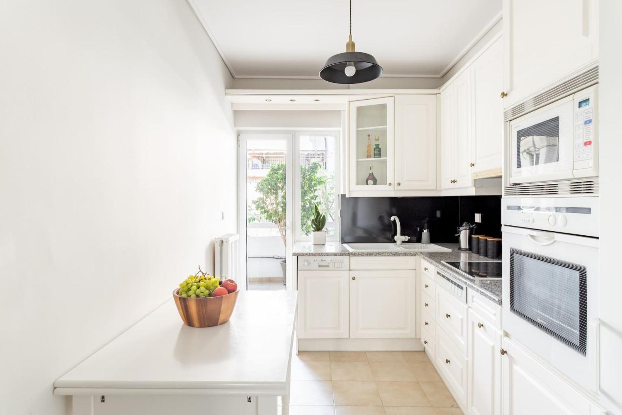 Fresh Detailed Stylish Apartment At Acropolis Aten Exteriör bild