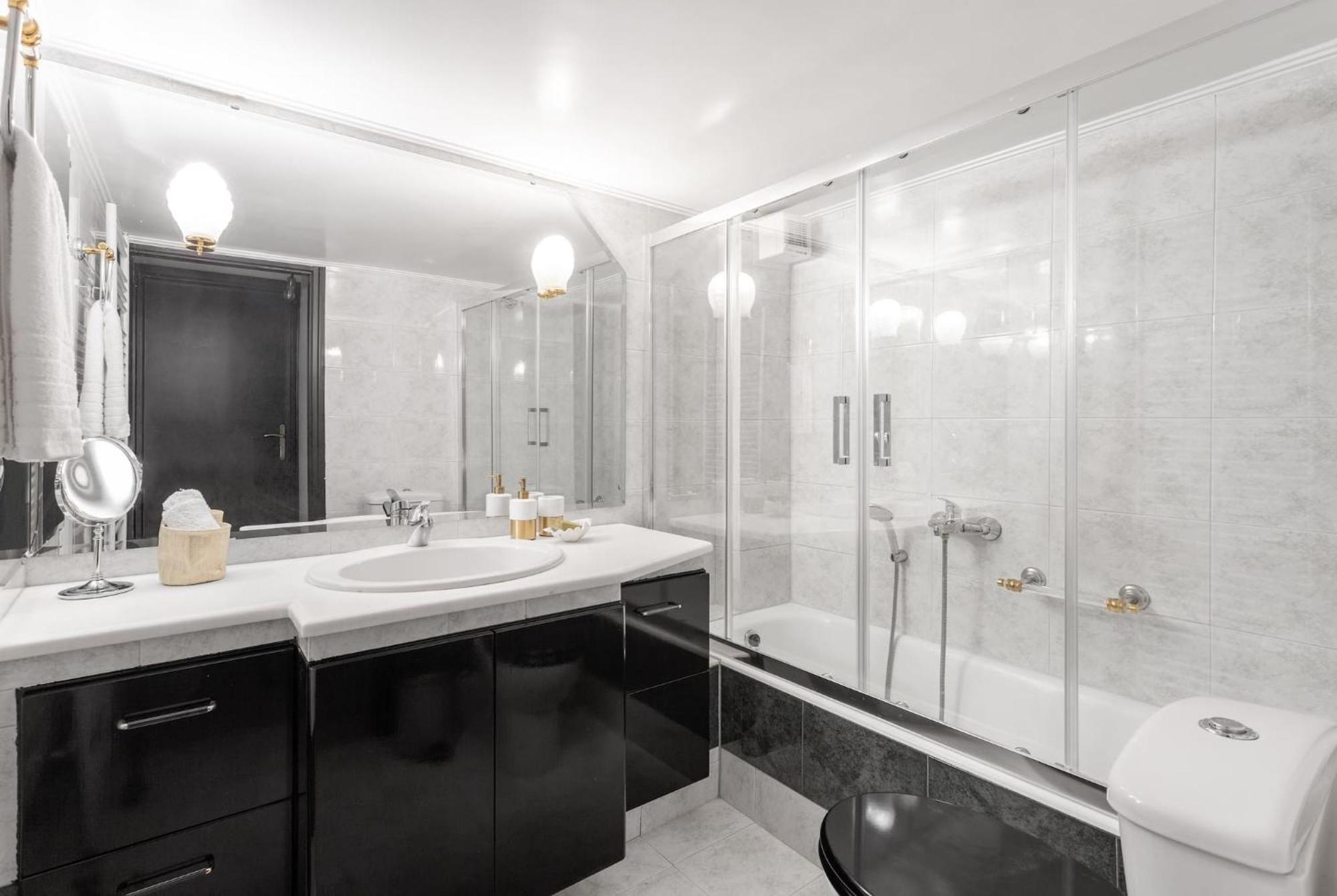 Fresh Detailed Stylish Apartment At Acropolis Aten Exteriör bild